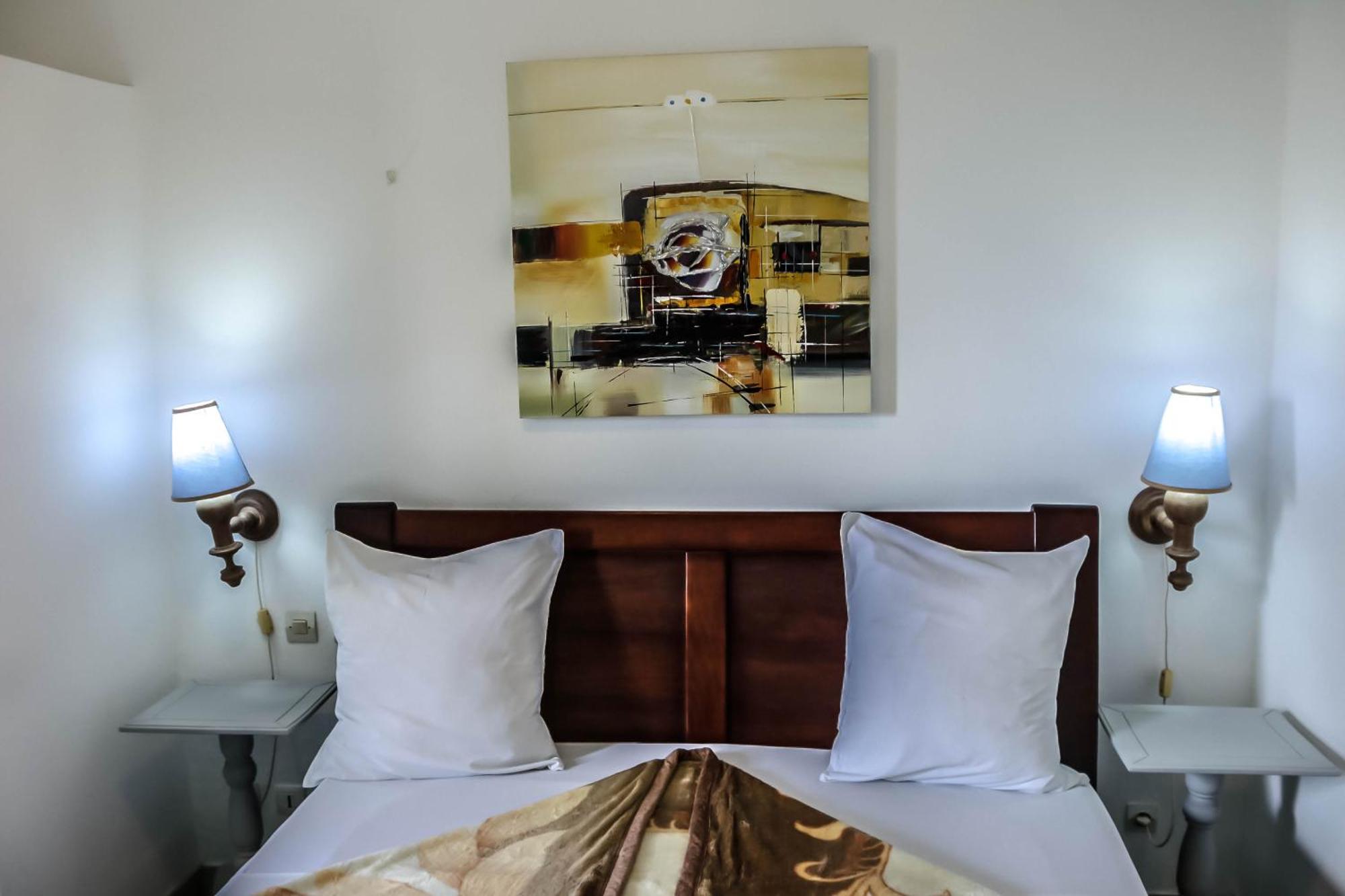 دوالا Tchero Appartement 1 المظهر الخارجي الصورة