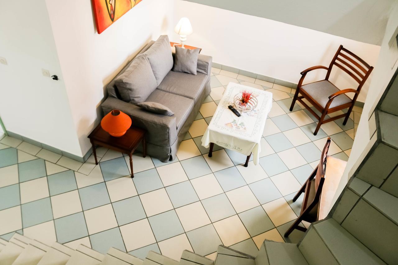 دوالا Tchero Appartement 1 المظهر الخارجي الصورة
