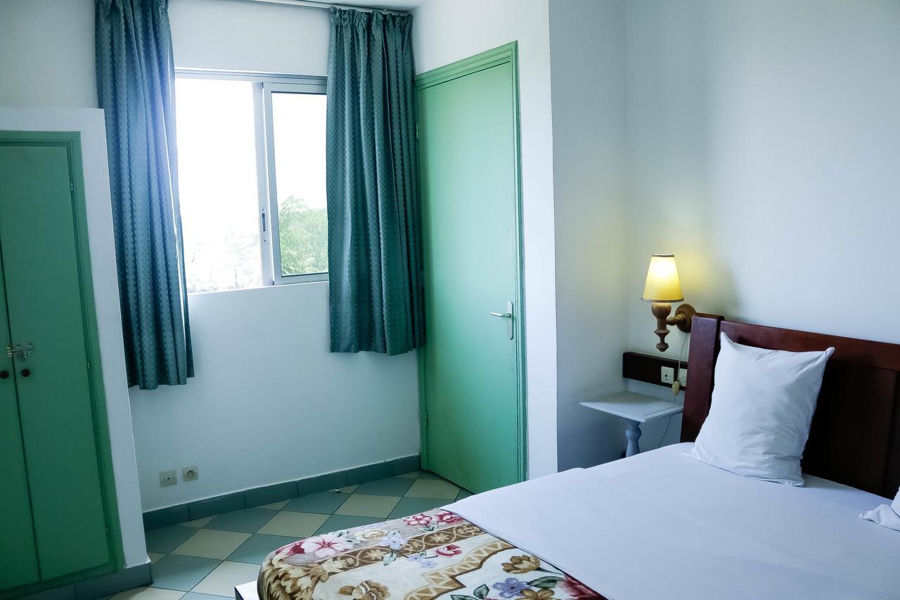 دوالا Tchero Appartement 1 المظهر الخارجي الصورة