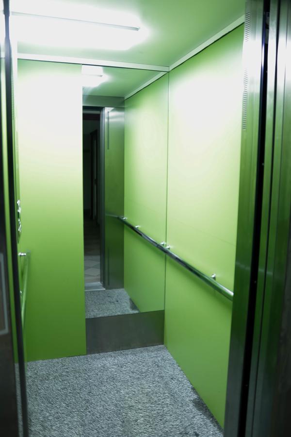دوالا Tchero Appartement 1 المظهر الخارجي الصورة