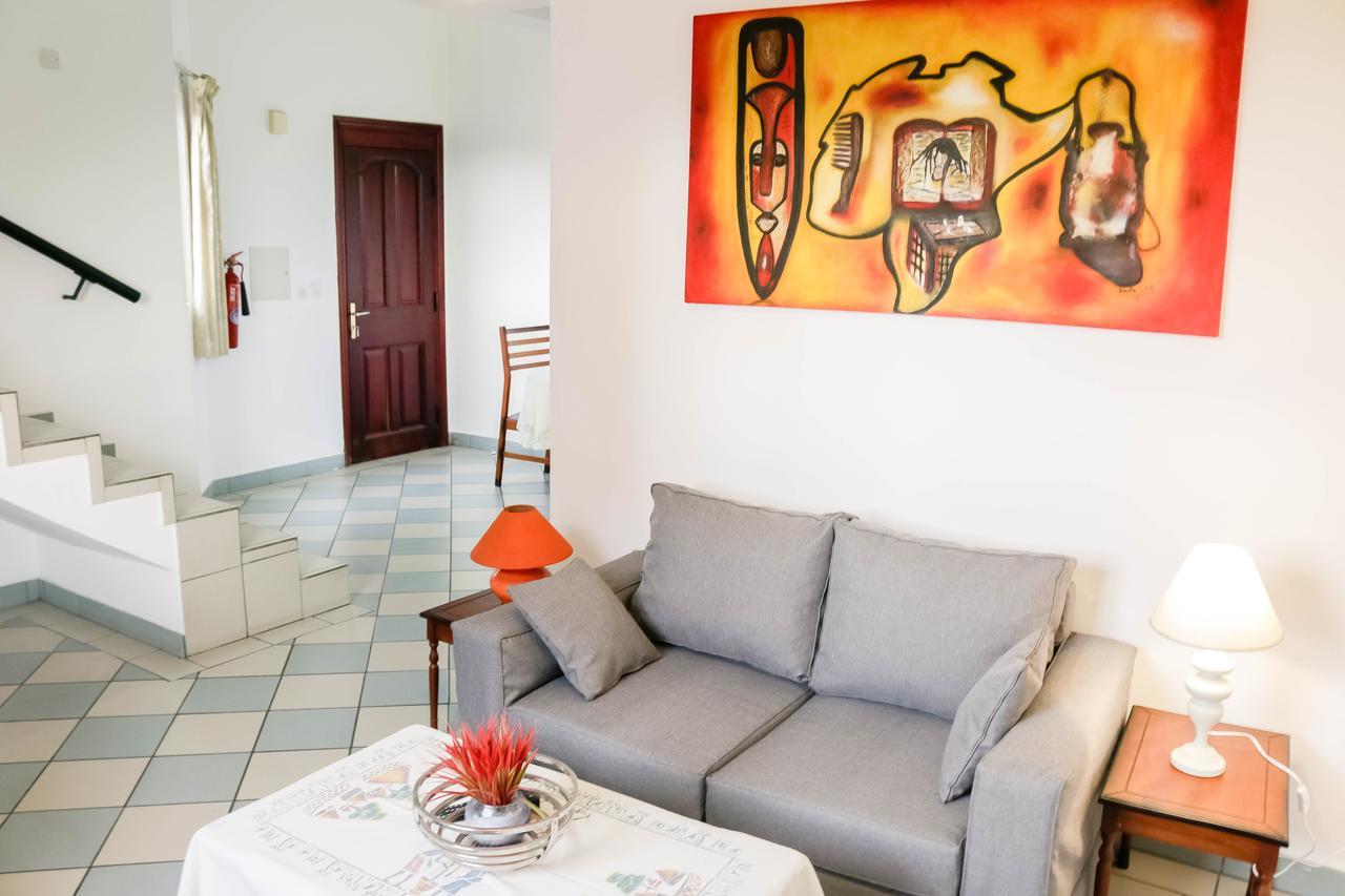 دوالا Tchero Appartement 1 المظهر الخارجي الصورة