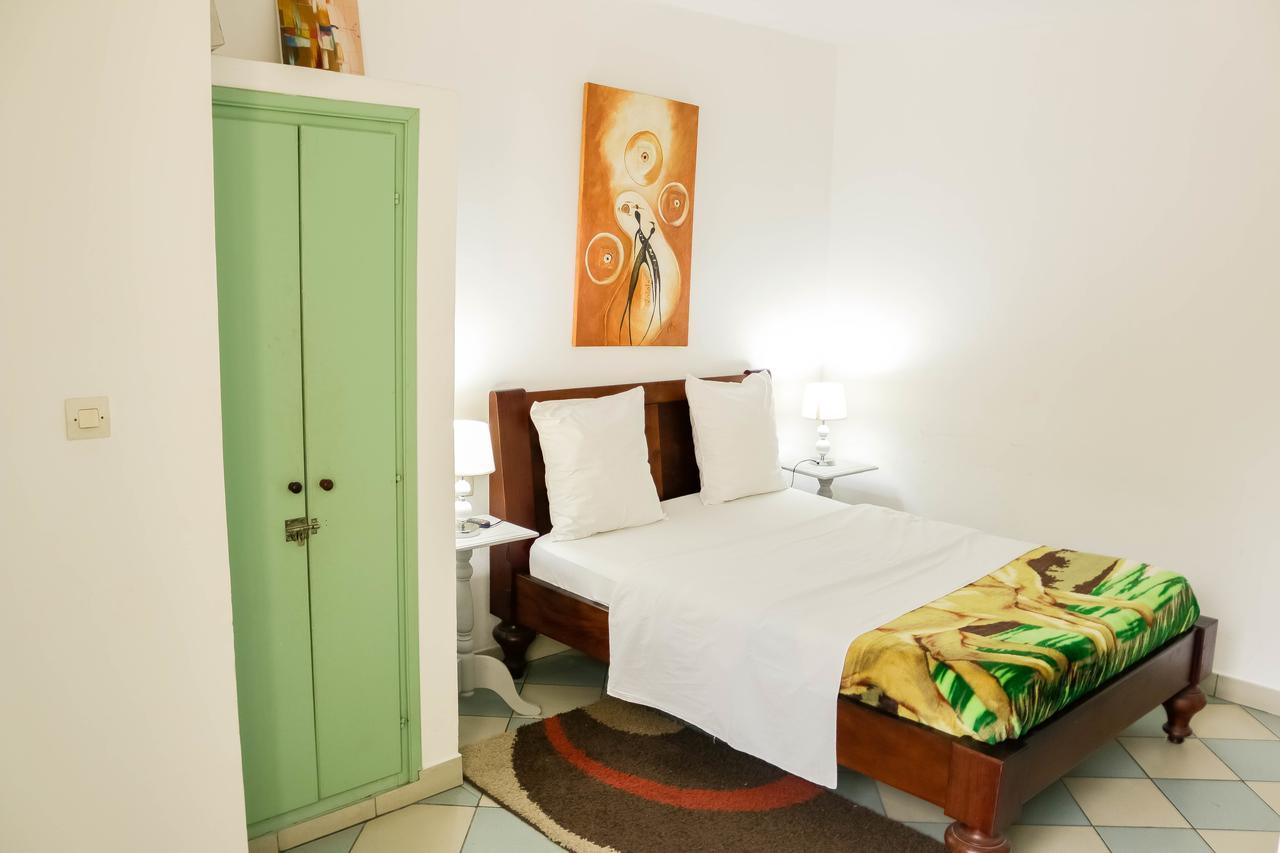 دوالا Tchero Appartement 1 المظهر الخارجي الصورة